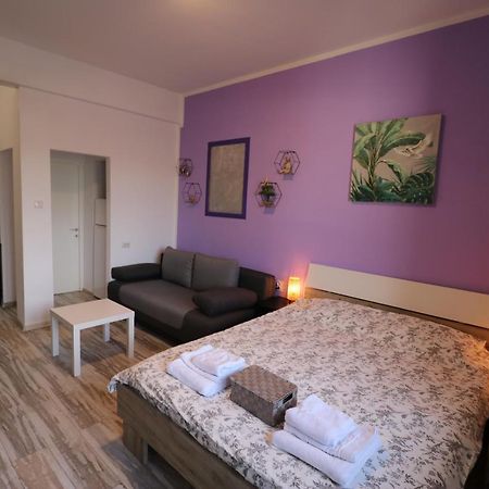 Charming Cozy Studio - Old Town - Free Minibar Leilighet Bucureşti Eksteriør bilde