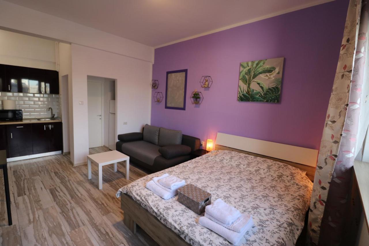 Charming Cozy Studio - Old Town - Free Minibar Leilighet Bucureşti Eksteriør bilde