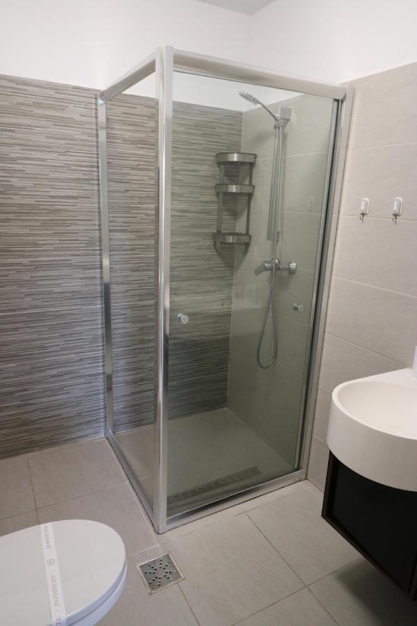 Charming Cozy Studio - Old Town - Free Minibar Leilighet Bucureşti Eksteriør bilde